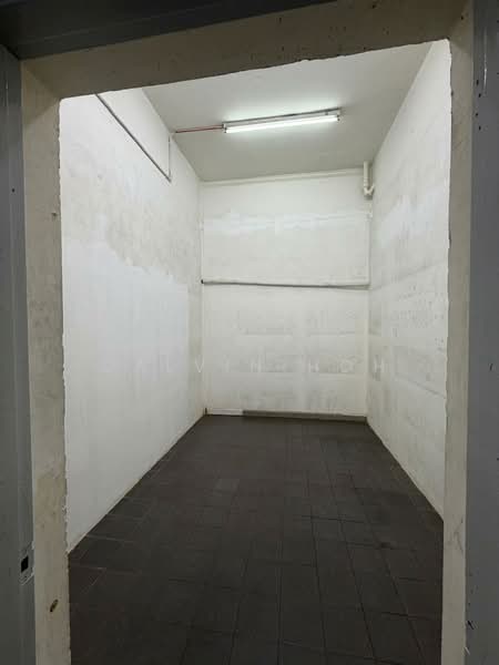 Shop for Rent in Petaling Jaya (Selangor) - Calvin Hoh - Interior - PropertyGuru.com.my