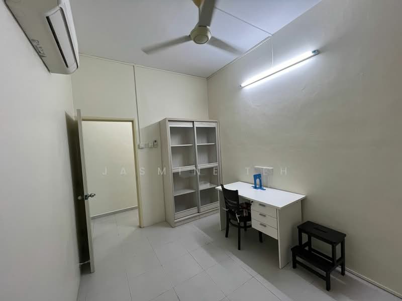 Untuk Disewa - Pangsapuri Sri Chempa