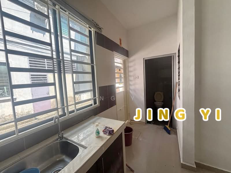 Terraced House for Sale in Juru (Penang) - Jing Yi - Kitchen - PropertyGuru.com.my