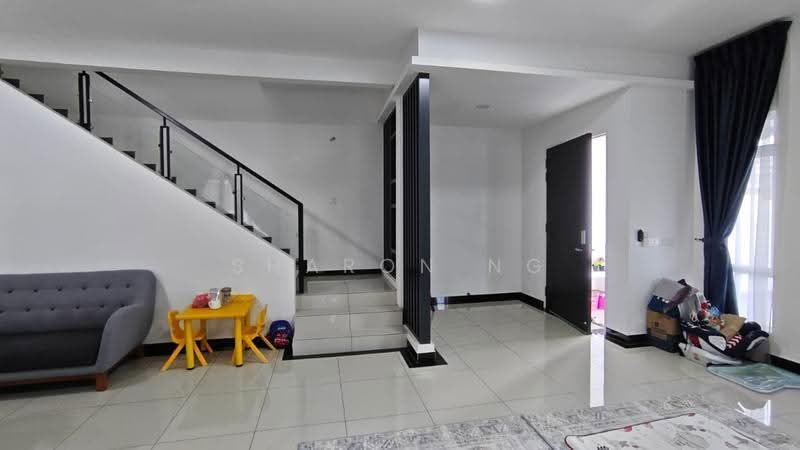 Cluster House for Sale in Setia Tropika (Johor Bahru) - Sharon Ng - Living Room - PropertyGuru.com.my