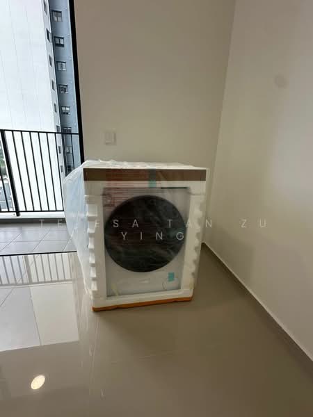 Servis Apartment untuk Disewa di Hana @ Eco Ardence - Teresa Tan Zu Ying - Balcony - PropertyGuru.com.my