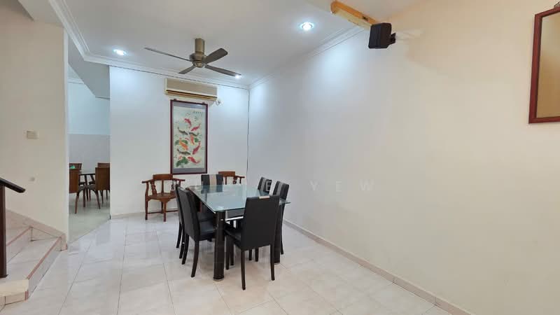 Rumah Teres 2 Tingkat untuk Dijual di Taman Pulai Utama (Skudai) - Julie Yew - Dining Room - PropertyGuru.com.my