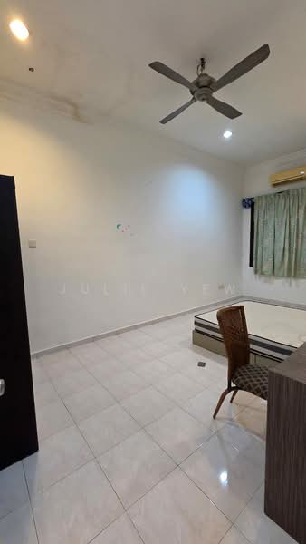 Rumah Teres 2 Tingkat untuk Dijual di Taman Pulai Utama (Skudai) - Julie Yew - Bedroom - PropertyGuru.com.my