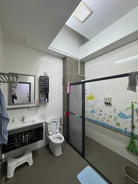 2-storey Terraced House for Rent in Taman Molek (Johor Bahru) - Suny Sior - Bathroom - PropertyGuru.com.my