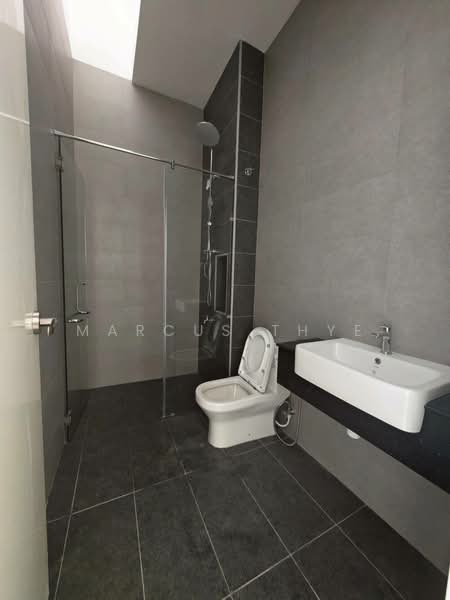2-storey Terraced House for Sale in Bandar Sri Alam (Johor Bahru) - Marcus Thye - Bathroom - PropertyGuru.com.my