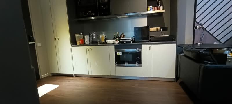 Servis Apartment untuk Disewa di Millerz Square - Lek Shen - Kitchen - PropertyGuru.com.my