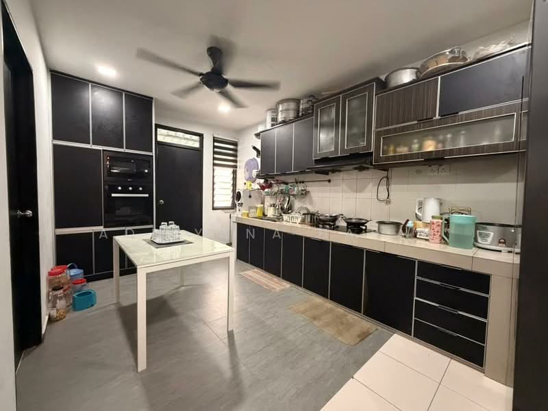Rumah Teres 1 Tingkat untuk Dijual di Senawang (Negeri Sembilan) - Adliyana Hasan - Kitchen - PropertyGuru.com.my