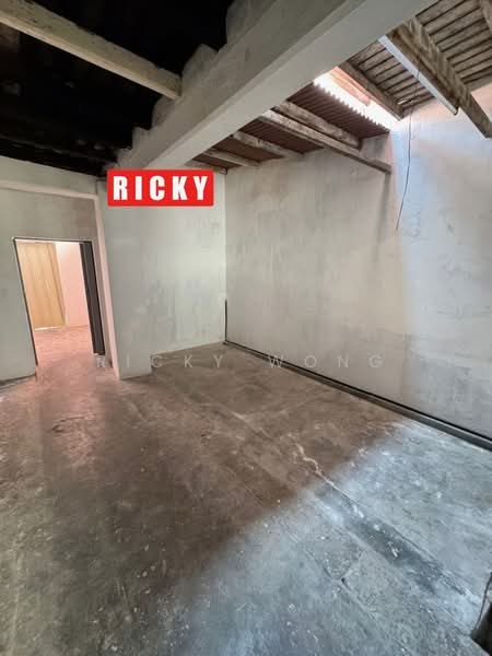 Shop for Rent in George Town (Penang) - Ricky Wong - Interior - PropertyGuru.com.my