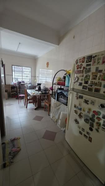 2-storey Terraced House for Sale in Taman Setia Indah (Tebrau) - Sharon Ng - Kitchen - PropertyGuru.com.my