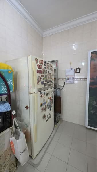 2-storey Terraced House for Sale in Taman Setia Indah (Tebrau) - Sharon Ng - Kitchen - PropertyGuru.com.my