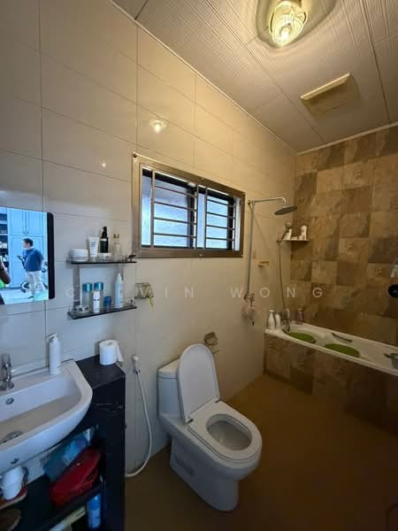 Bungalow for Sale in Johor Bahru (Johor) - Calvin Wong - Bathroom - PropertyGuru.com.my