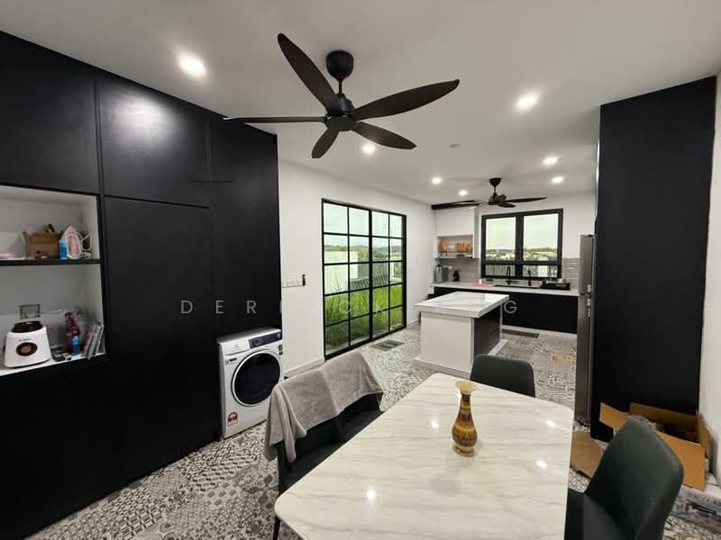2-storey Terraced House for Rent in Sungai Buloh (Selangor) - Derrick Ang - Kitchen - PropertyGuru.com.my