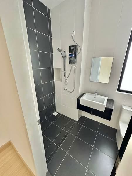 Cluster House for Rent in Eco Botanic 2 (Iskandar Puteri (Nusajaya)) - Suny Sior - Bathroom - PropertyGuru.com.my