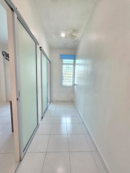 2-storey Terraced House for Sale in Taman JP Perdana (Johor Bahru) - Sharon Ng - Corridor - PropertyGuru.com.my