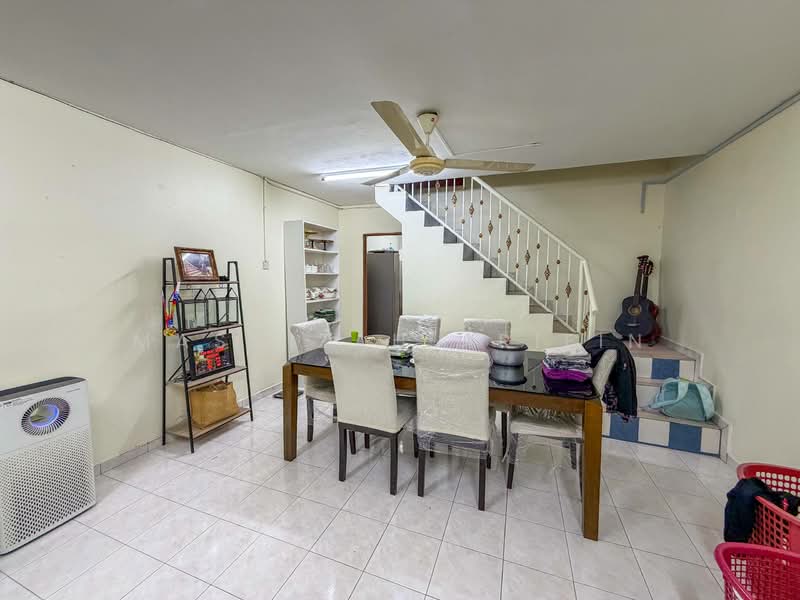 Rumah Teres 2 Tingkat untuk Dijual di Ampang (Selangor) - Masnizah Arifin - Dining Room - PropertyGuru.com.my