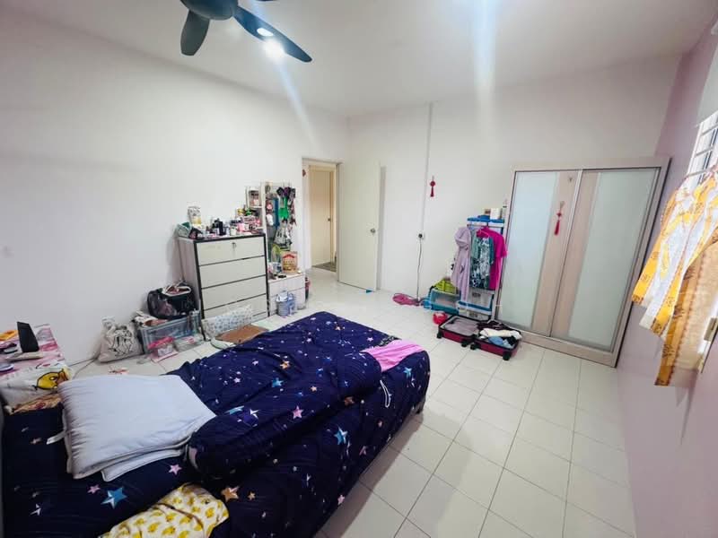 Rumah Teres 2 Tingkat untuk Dijual di Taman Setia Indah (Tebrau) - Joseph Goh - Bedroom - PropertyGuru.com.my