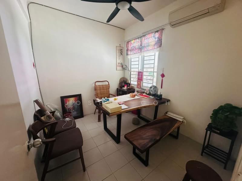 Rumah Teres 2 Tingkat untuk Dijual di Taman Setia Indah (Tebrau) - Joseph Goh - Study - PropertyGuru.com.my