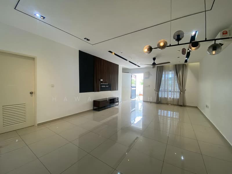 Rumah Teres 2 Tingkat untuk Disewa di Seremban (Negeri Sembilan) - Hawa Ibrahim - Living Room - PropertyGuru.com.my