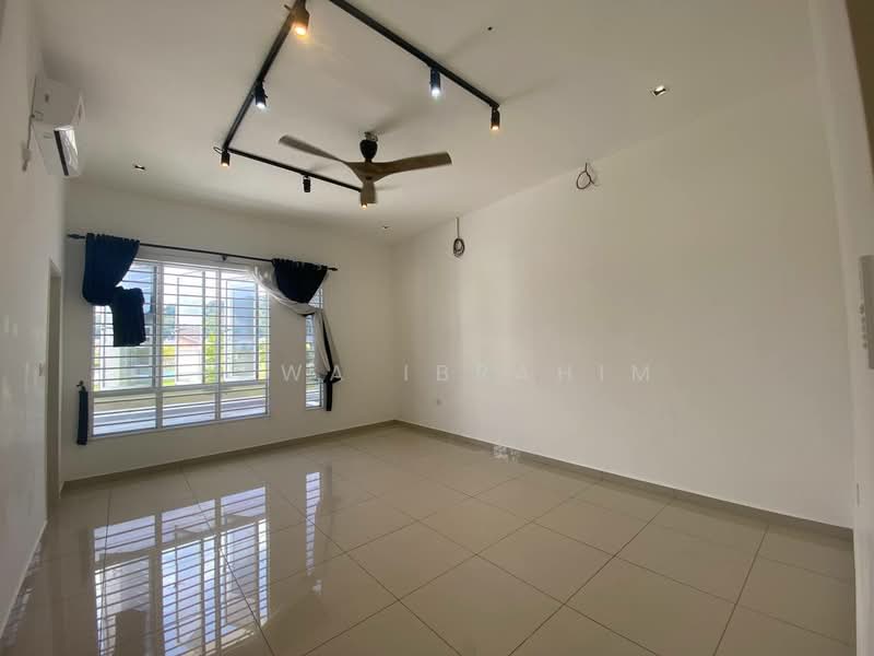 Rumah Teres 2 Tingkat untuk Disewa di Seremban (Negeri Sembilan) - Hawa Ibrahim - Living Room - PropertyGuru.com.my