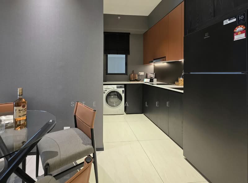 Servis Apartment untuk Dijual di Sunway Cochrane - Stella Lee - Kitchen - PropertyGuru.com.my