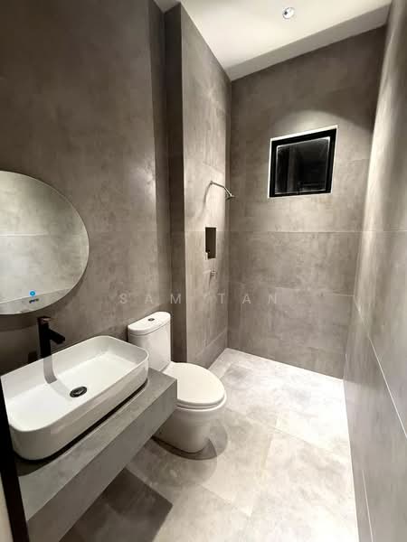 Service Residence for Sale at Premium Height - Sam Tan - Bathroom - PropertyGuru.com.my