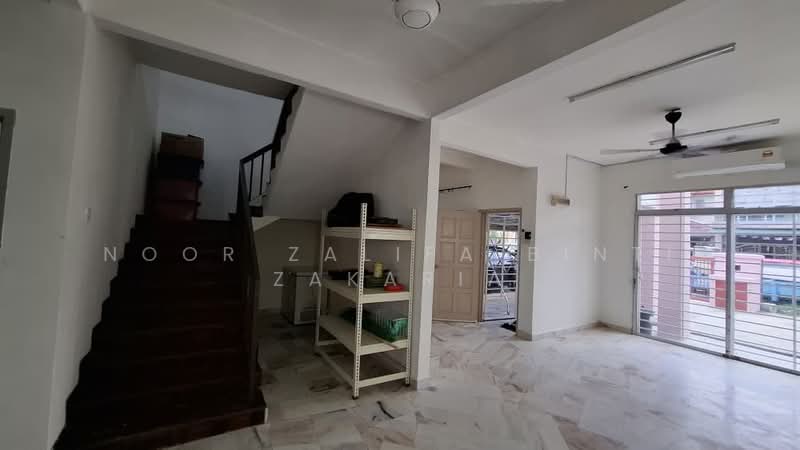 Terraced House for Sale in Taman Tun Perak (Rawang) - Noor Zalifa Binti Zakaria - Interior - PropertyGuru.com.my