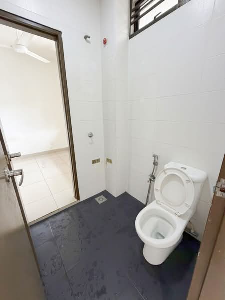Rumah Teres 2 Tingkat untuk Dijual di Ulu Tiram (Johor) - Stella Chia - Bathroom - PropertyGuru.com.my