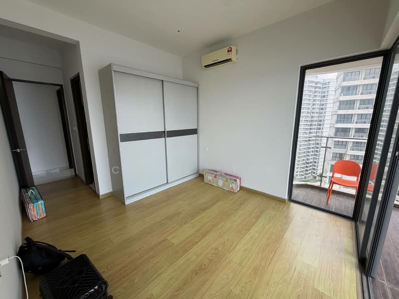 Kondominium untuk Dijual di Bay Laurel @ Country Garden Danga Bay - Chris Liew - Bedroom - PropertyGuru.com.my
