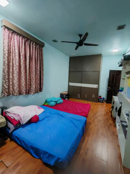 2-storey Terraced House for Sale in Taman Sutera Utama (Skudai) - Vincy Sia - Bedroom - PropertyGuru.com.my