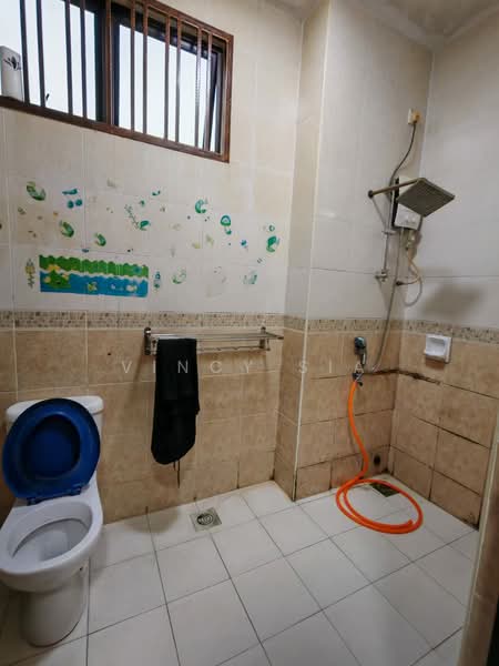 2-storey Terraced House for Sale in Taman Sutera Utama (Skudai) - Vincy Sia - Bathroom - PropertyGuru.com.my