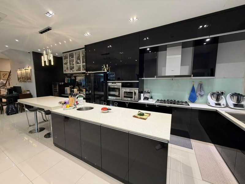 Rumah Berkembar untuk Dijual di Kuching (Sarawak) - Cherry Lee - PropertyGuru.com.my