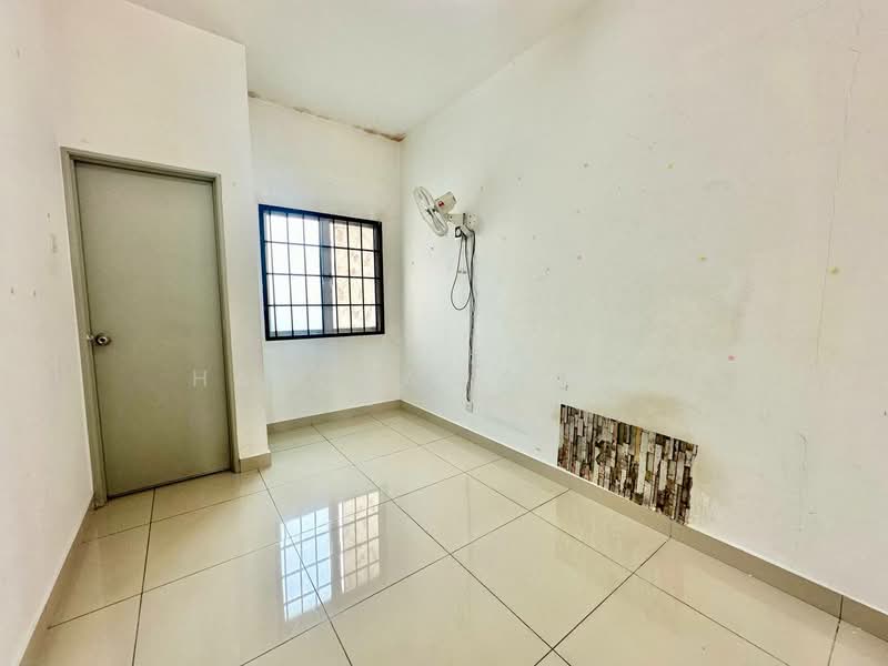 2-storey Terraced House for Sale in Taman Seri Mewah (Kapar) - Hazeman Omar - Interior - PropertyGuru.com.my