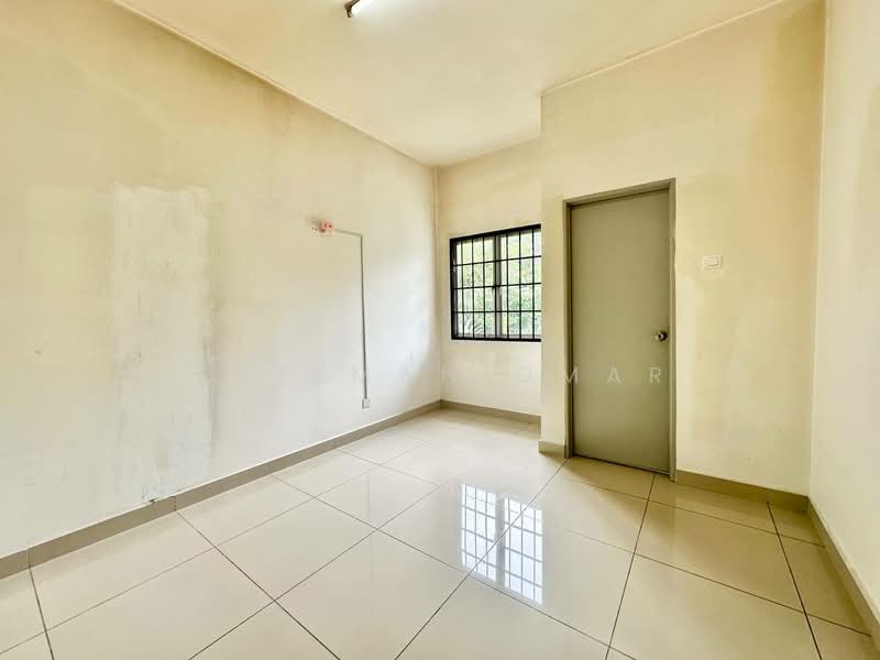 2-storey Terraced House for Sale in Taman Seri Mewah (Kapar) - Hazeman Omar - Interior - PropertyGuru.com.my