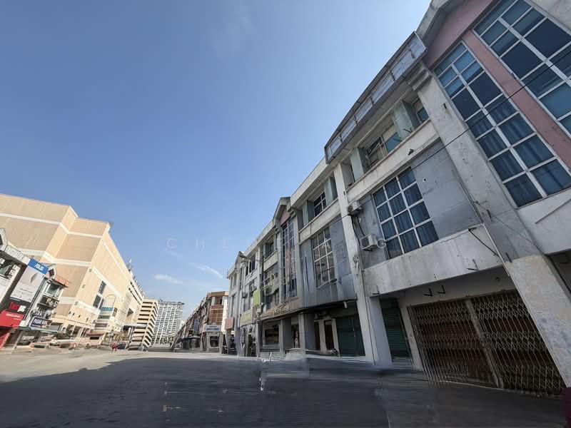 Kedai / Pejabat untuk Disewa di Perai (Penang) - Chloe Ang - Exterior - PropertyGuru.com.my