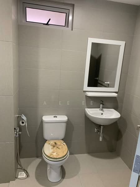 Kondominium untuk Dijual di City Residence - A Ee Ee - Bathroom - PropertyGuru.com.my