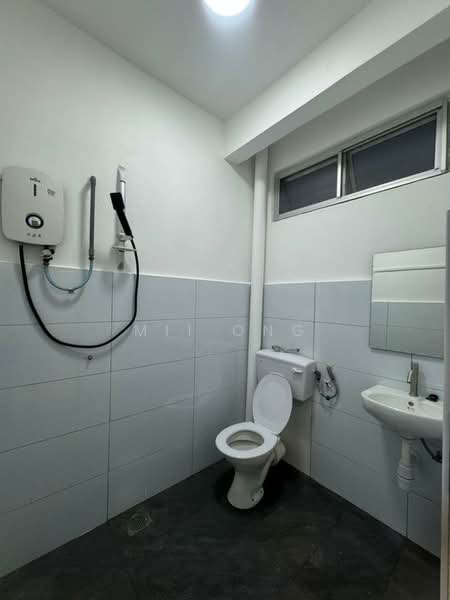 Pangsapuri untuk Dijual di Kasturi - Mii Ong - Bathroom - PropertyGuru.com.my