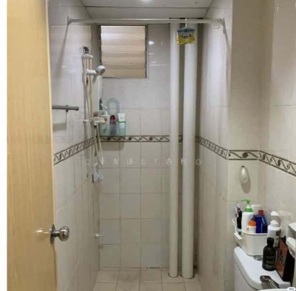 Kondominium untuk Disewa di One Damansara - Eva Yap - Bathroom - PropertyGuru.com.my