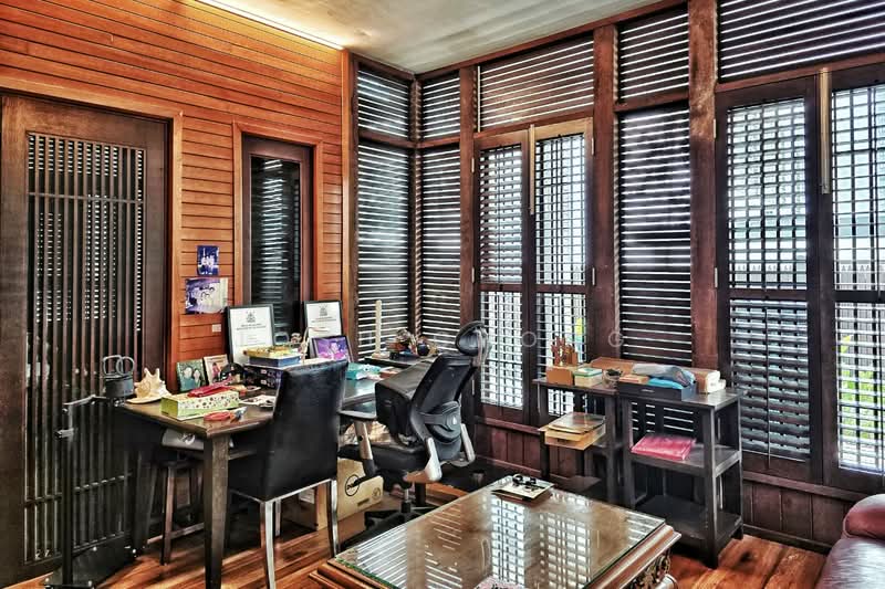 Semi-Detached House for Sale in Bandar Puteri Puchong (Puchong) - Josh Chong - Study - PropertyGuru.com.my