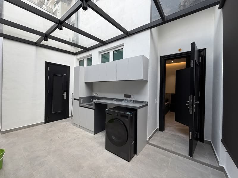 Rumah Berkembar untuk Dijual di Ampang (Selangor) - Lewis Tam - PropertyGuru.com.my