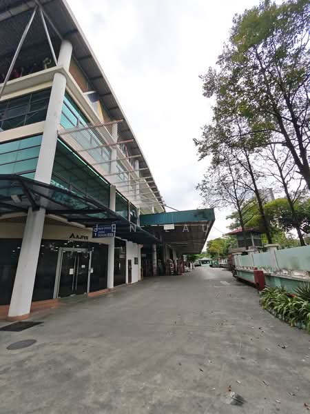 Warehouse for Sale in Taman Perindustrian Puchong Utama (Puchong) - Jen Lau - Exterior - PropertyGuru.com.my