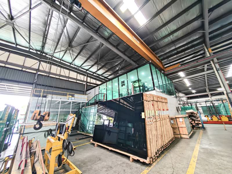 Warehouse for Sale in Taman Perindustrian Puchong Utama (Puchong) - Jen Lau - Interior - PropertyGuru.com.my