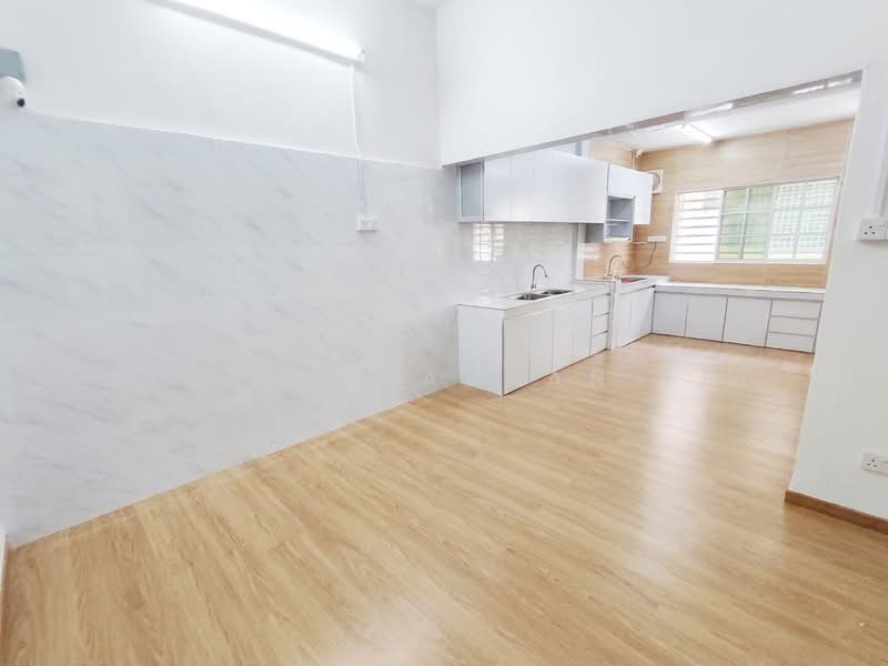 2-storey Terraced House for Sale in Taman Ampang Indah (Ipoh) - Justin Nathan Lee - Kitchen - PropertyGuru.com.my