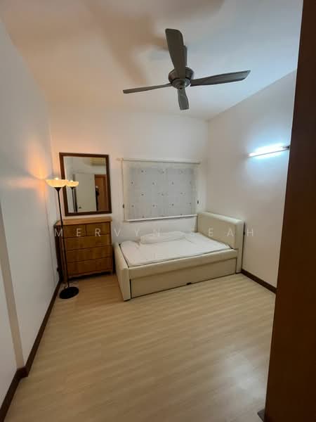 Kondominium untuk Dijual di Alpine Tower - Mervyn Seah - Bedroom - PropertyGuru.com.my