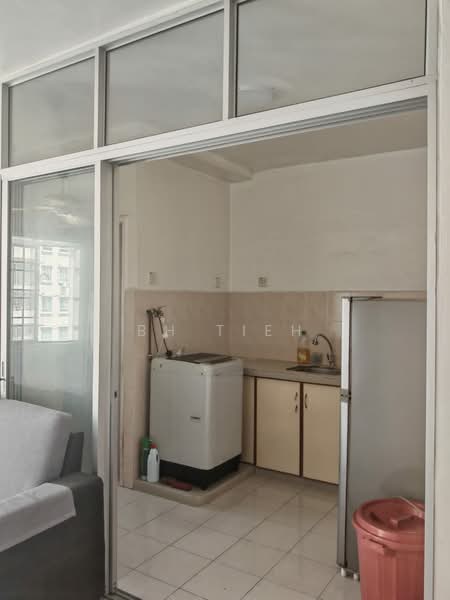 Apartment for Sale at Sri Impian Apartment - BH Tieh - Kitchen - PropertyGuru.com.my