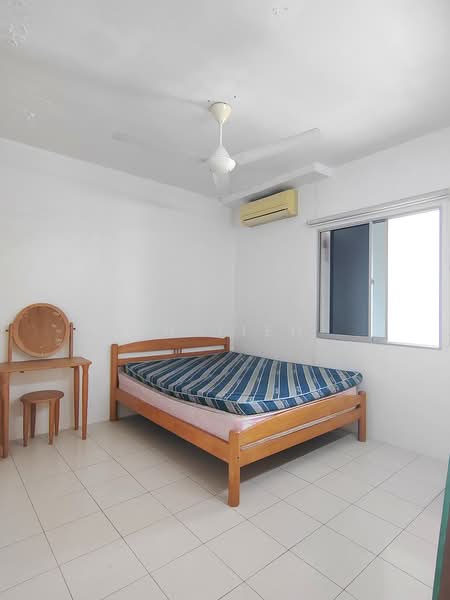Apartment for Sale at Sri Impian Apartment - BH Tieh - Bedroom - PropertyGuru.com.my