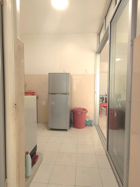 Apartment for Sale at Sri Impian Apartment - BH Tieh - Kitchen - PropertyGuru.com.my