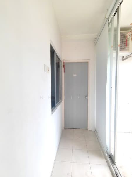 Apartment for Sale at Sri Impian Apartment - BH Tieh - Corridor - PropertyGuru.com.my