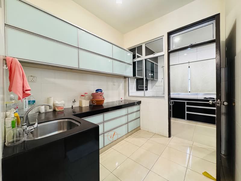 2-storey Terraced House for Sale in Setia Indah 9 (Setia Alam) - Jansen Khoo - Kitchen - PropertyGuru.com.my