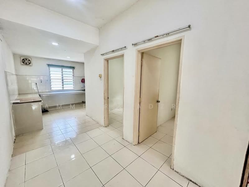 1-storey Terraced House for Sale in Jenjarom (Selangor) - Ammeer Nadzrai - Kitchen - PropertyGuru.com.my