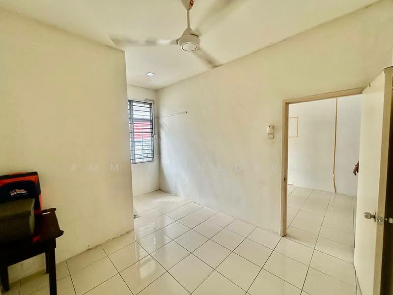 1-storey Terraced House for Sale in Jenjarom (Selangor) - Ammeer Nadzrai - Interior - PropertyGuru.com.my